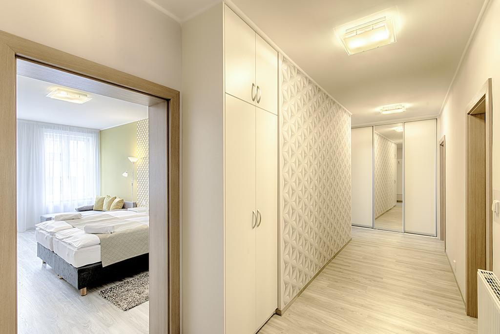 Apartment Promenada 35 Карловы Вары Экстерьер фото